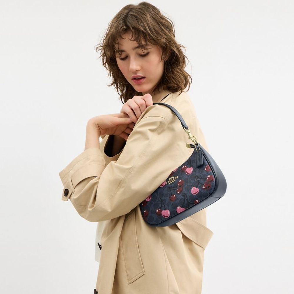 NWT Coach Outlet Teri Shoulder Bag In Signature Canvas Cherry Print - Picture 6 of 7